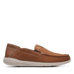 Clarks Gorwin Step Tan Nubuck
